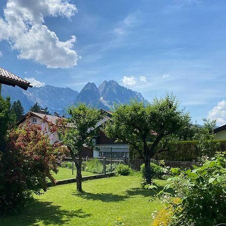 Haus Mit Wunderschoenem Ausblick Und Garten Garmisch-Partenkirchen Ngoại thất bức ảnh