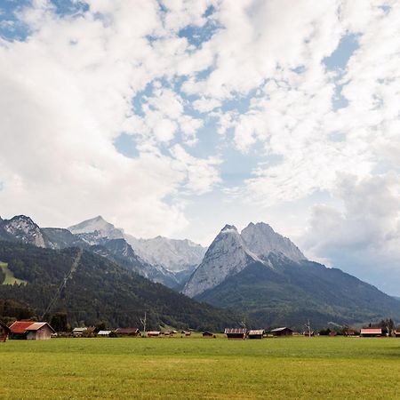 Haus Mit Wunderschoenem Ausblick Und Garten Garmisch-Partenkirchen Ngoại thất bức ảnh